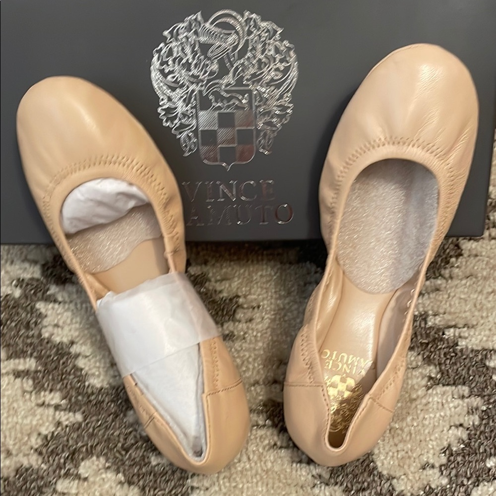 Vince Camuto Tan Leather Flats